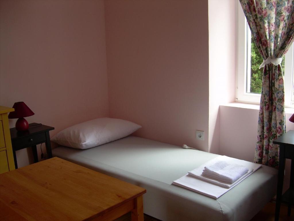 Phara Hostel Gdinj Camera foto